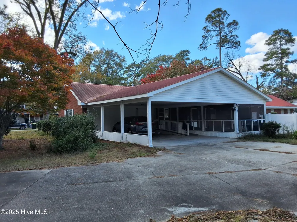 33 Gapway Road Fair Bluff, NC 28439