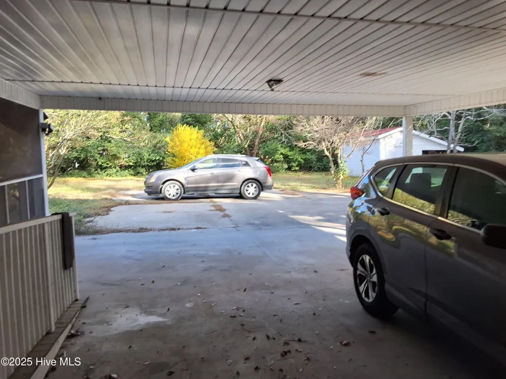 33 Gapway Road Fair Bluff, NC 28439