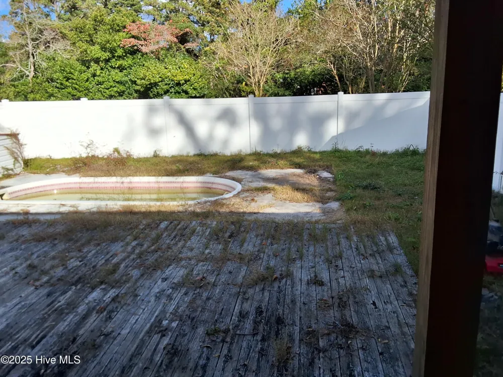 33 Gapway Road Fair Bluff, NC 28439