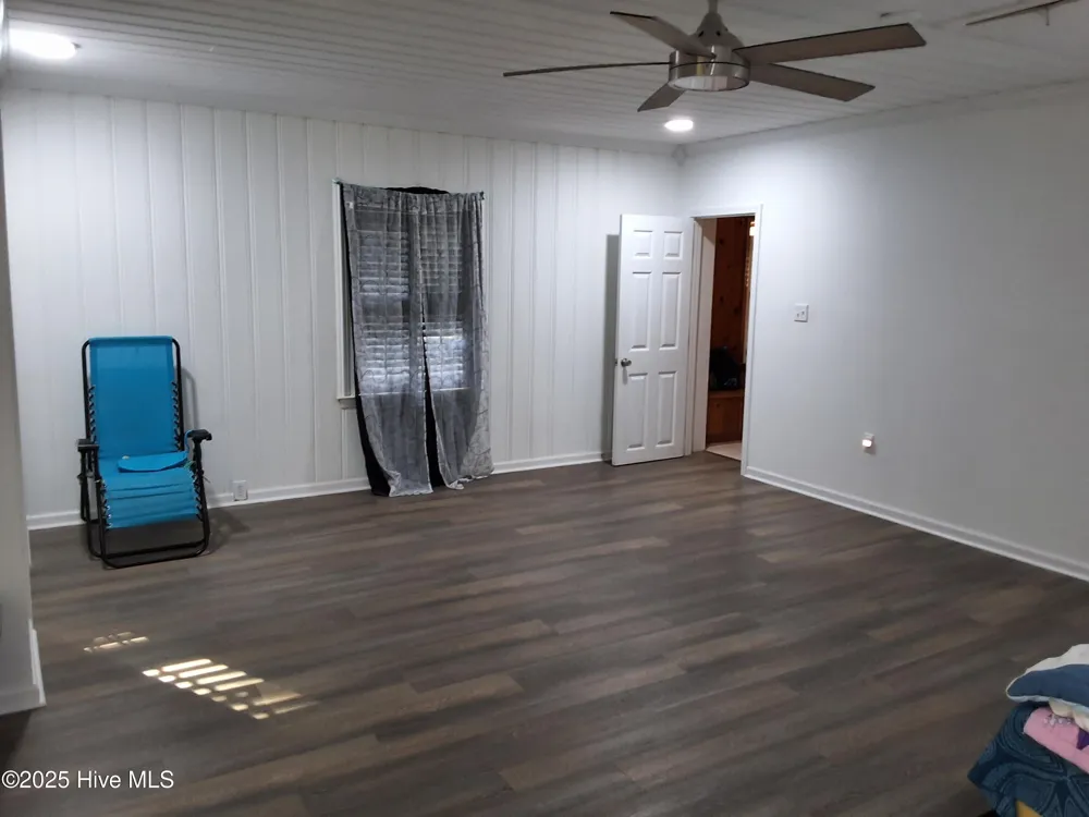 33 Gapway Road Fair Bluff, NC 28439