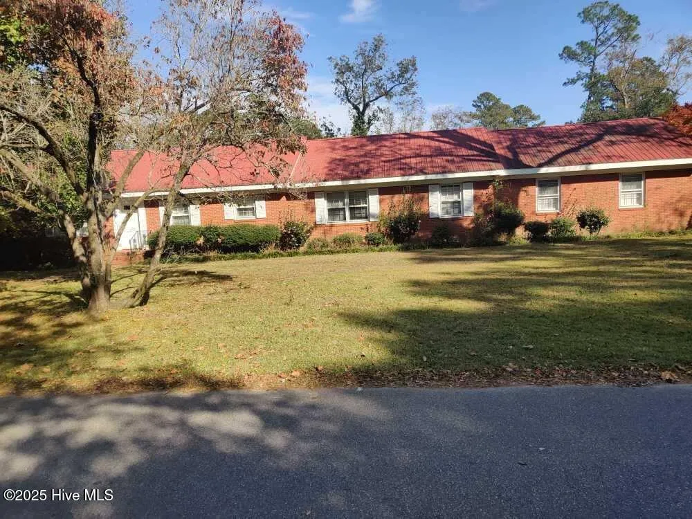 33 Gapway Road Fair Bluff, NC 28439