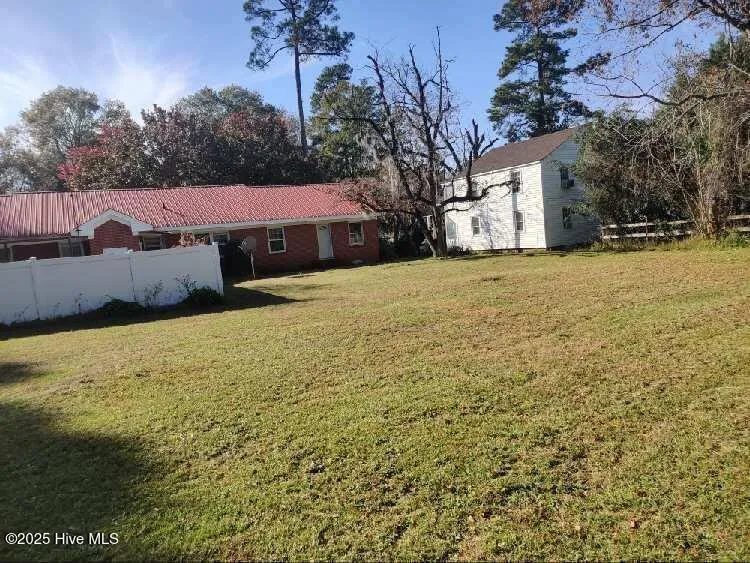 33 Gapway Road Fair Bluff, NC 28439