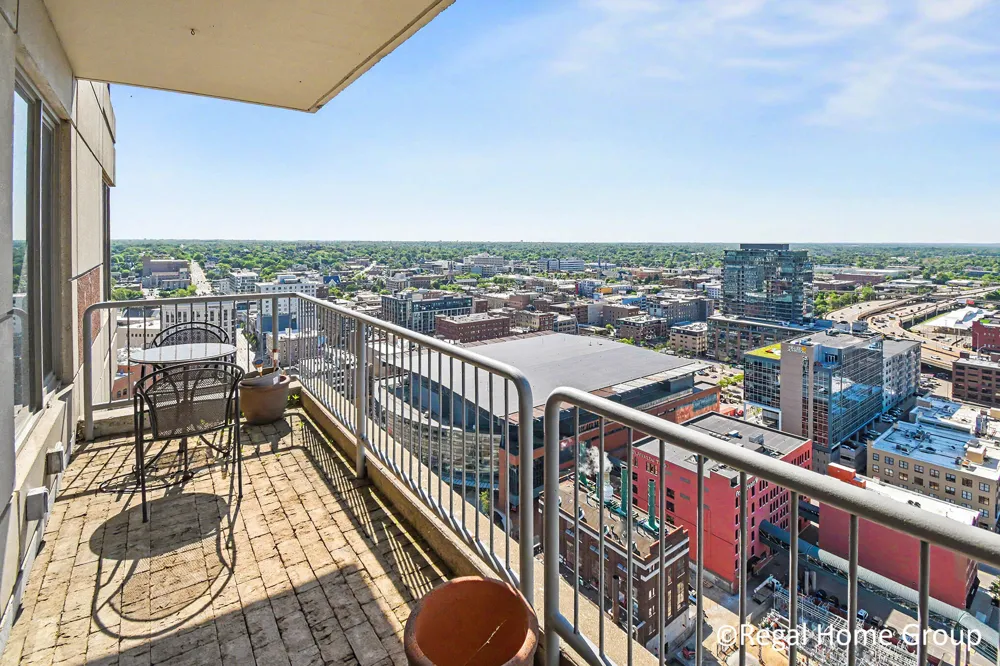 28 Campau Circle NW #2803 Grand Rapids, MI 49503