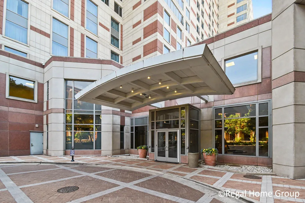 28 Campau Circle NW #2803 Grand Rapids, MI 49503