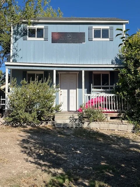 1210 Second Street