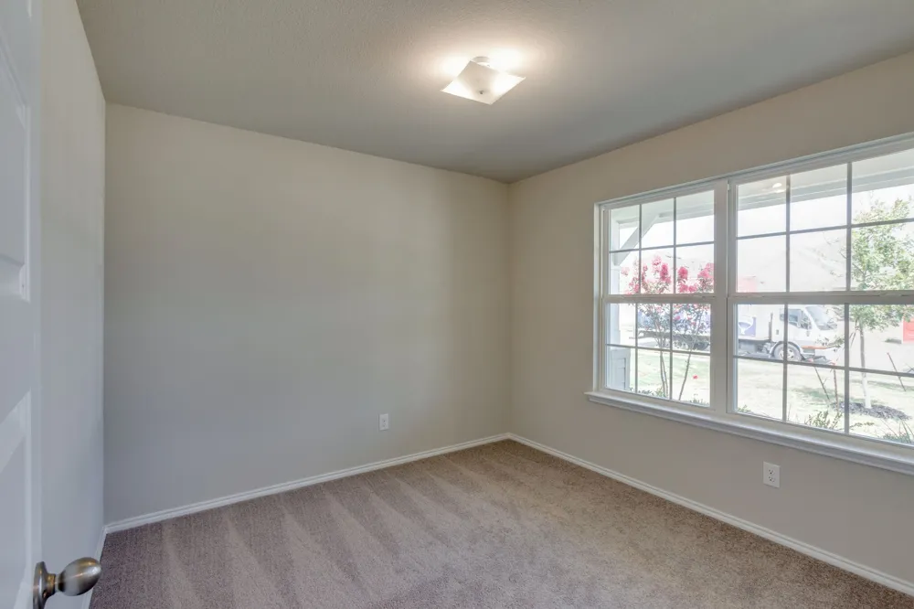 111 Rock Creek Lane Terrell, TX 75160
