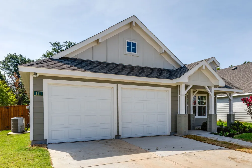111 Rock Creek Lane Terrell, TX 75160