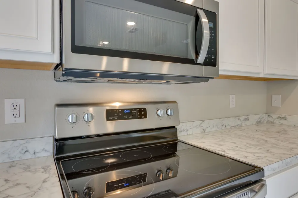 111 Rock Creek Lane Terrell, TX 75160