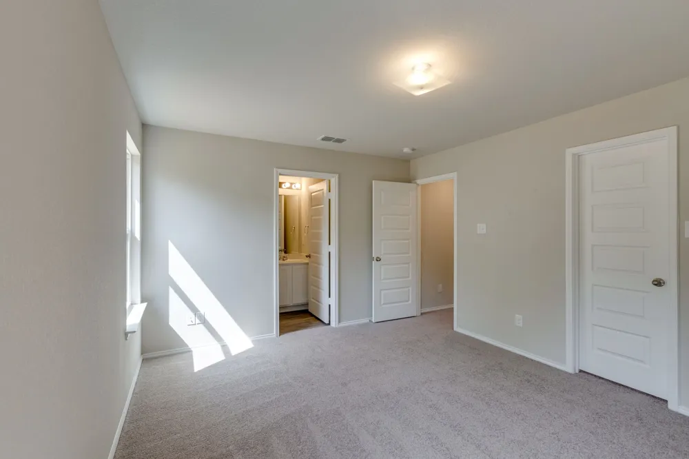 111 Rock Creek Lane Terrell, TX 75160