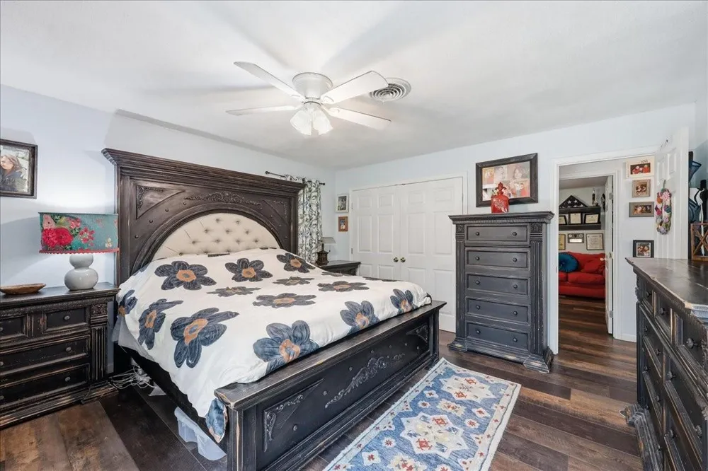 471 Any Old Street E Buna, TX 77612