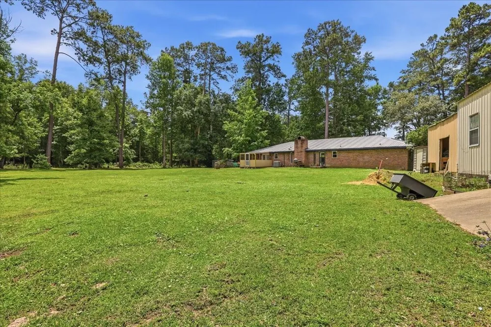 471 Any Old Street E Buna, TX 77612