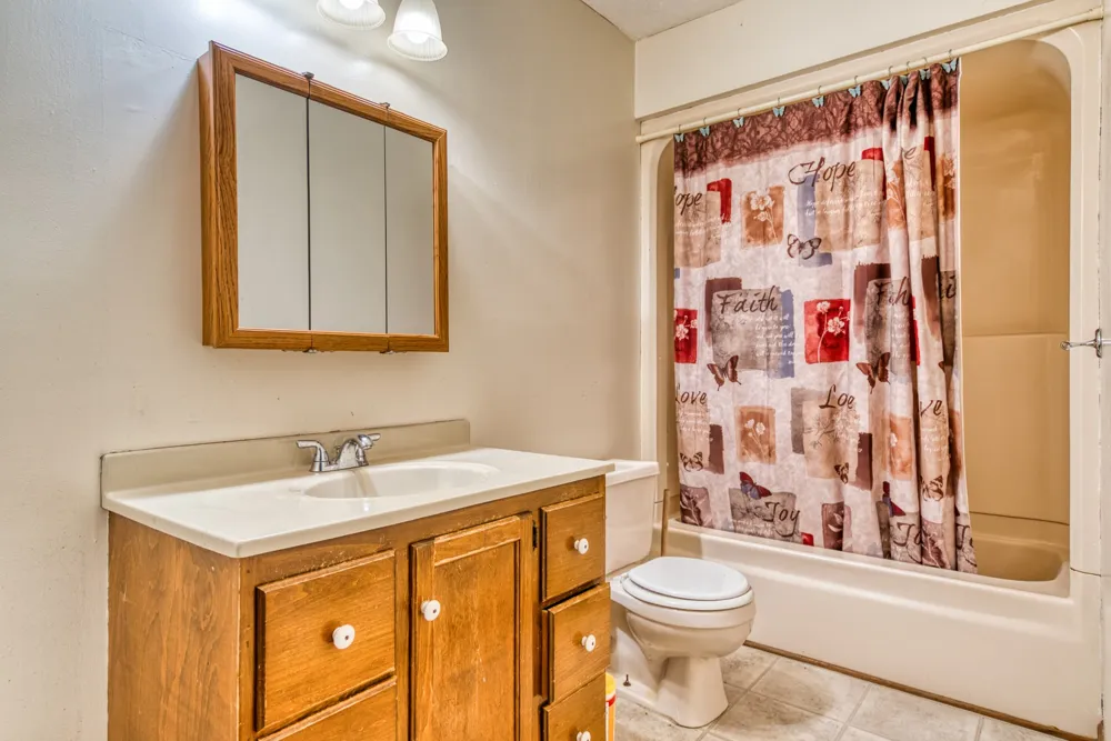 124 Cumberland Dr Russellville, KY 42276