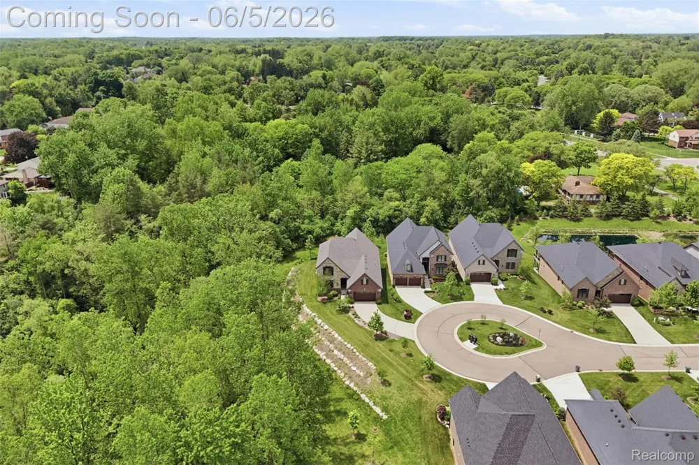 11701 Tuscany Court Plymouth Charter Township, MI 48170