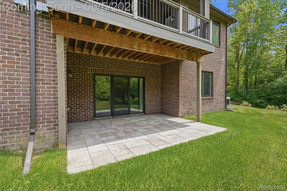 11701 Tuscany Court Plymouth Charter Township, MI 48170