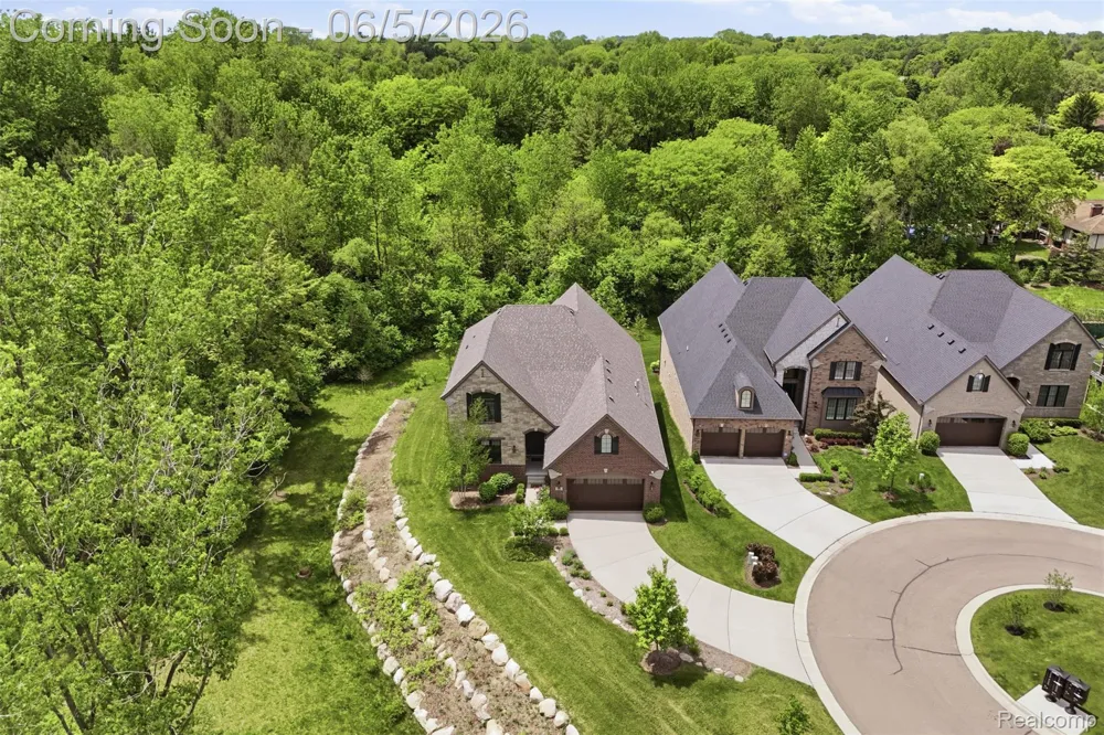 11701 Tuscany Court Plymouth Charter Township, MI 48170