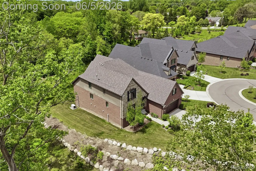 11701 Tuscany Court Plymouth Charter Township, MI 48170