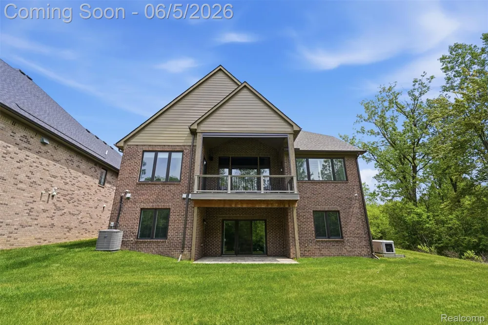 11701 Tuscany Court Plymouth Charter Township, MI 48170
