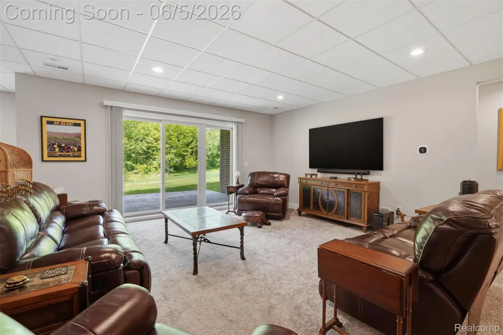 11701 Tuscany Court Plymouth Charter Township, MI 48170