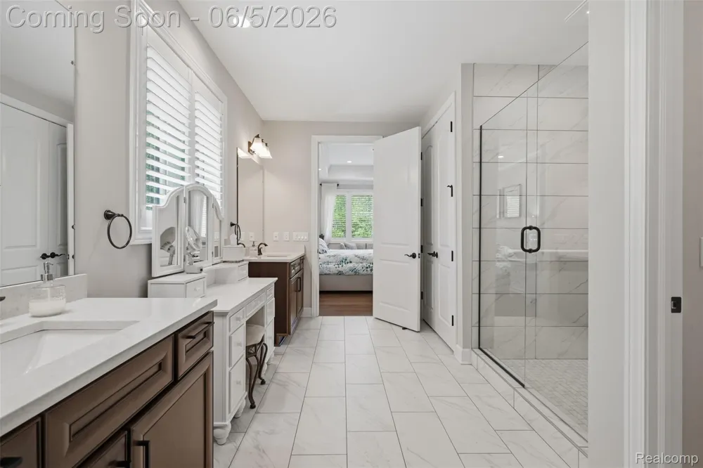 11701 Tuscany Court Plymouth Charter Township, MI 48170
