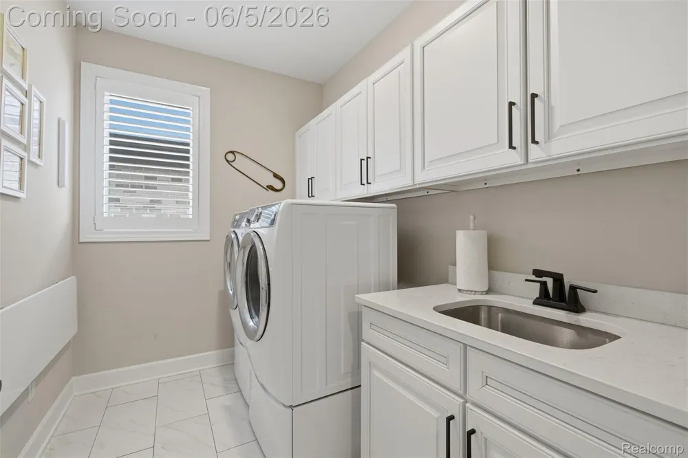 11701 Tuscany Court Plymouth Charter Township, MI 48170