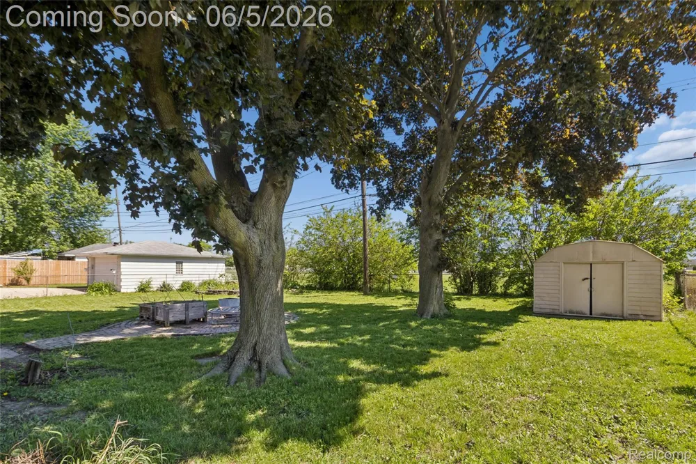 679 Moran Avenue Lincoln Park City, MI 48146