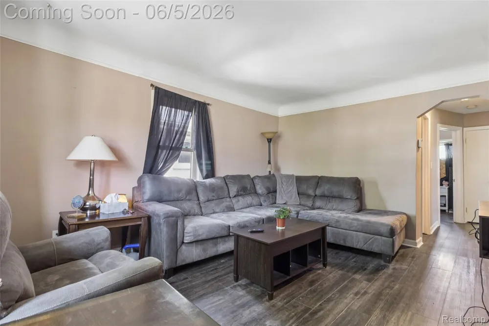 679 Moran Avenue Lincoln Park City, MI 48146