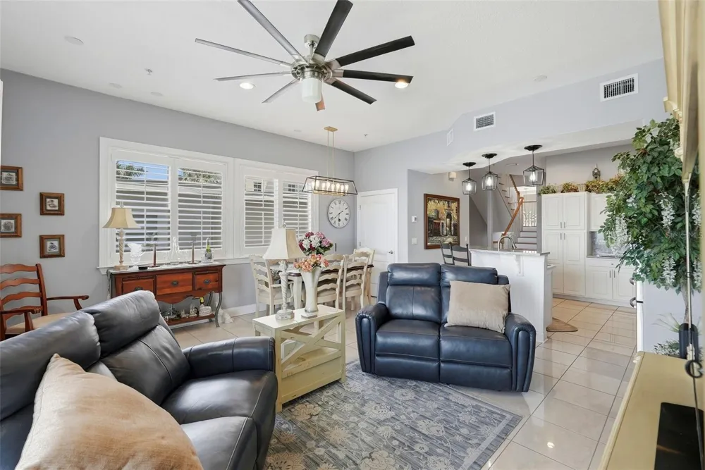 200 BRIGHTWATER DRIVE #10 Clearwater Beach, FL 33767