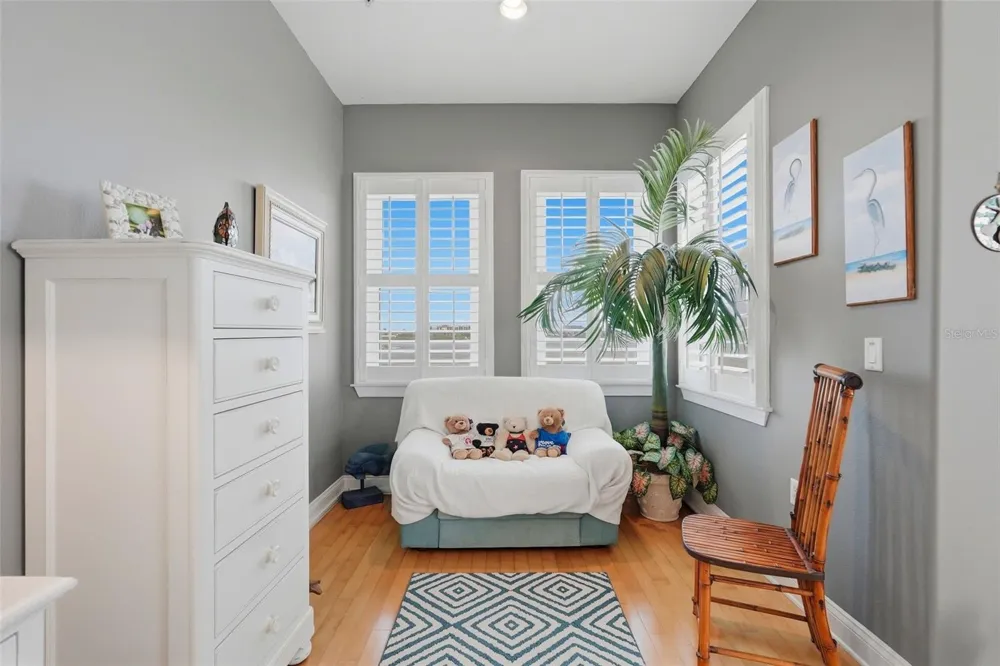 200 BRIGHTWATER DRIVE #10 Clearwater Beach, FL 33767