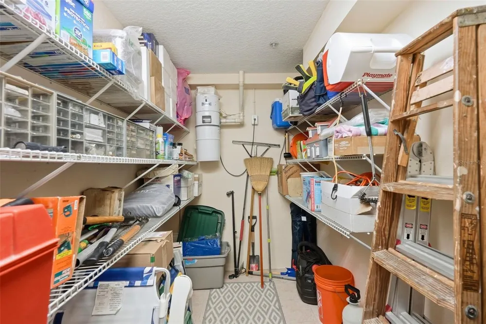 200 BRIGHTWATER DRIVE #10 Clearwater Beach, FL 33767