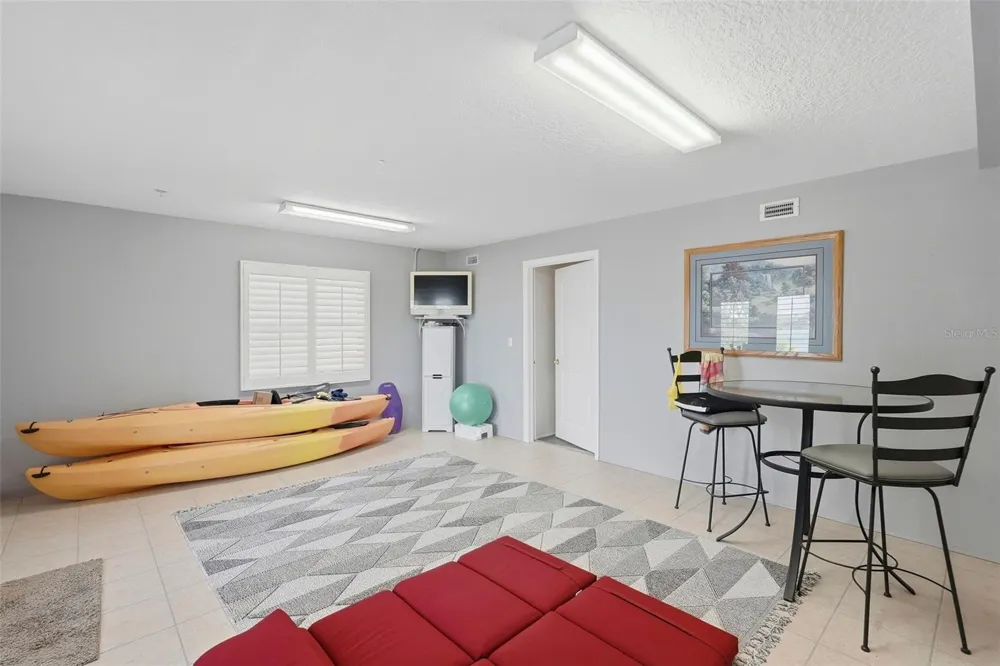 200 BRIGHTWATER DRIVE #10 Clearwater Beach, FL 33767