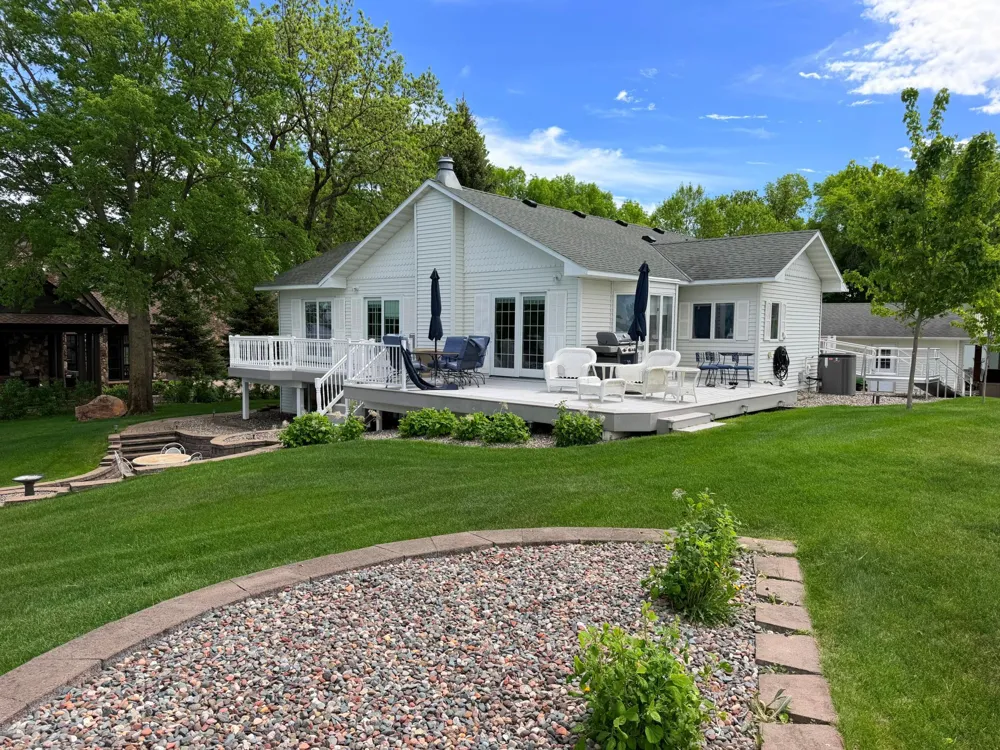 11646 Indian Beach Road Spicer, MN 56288