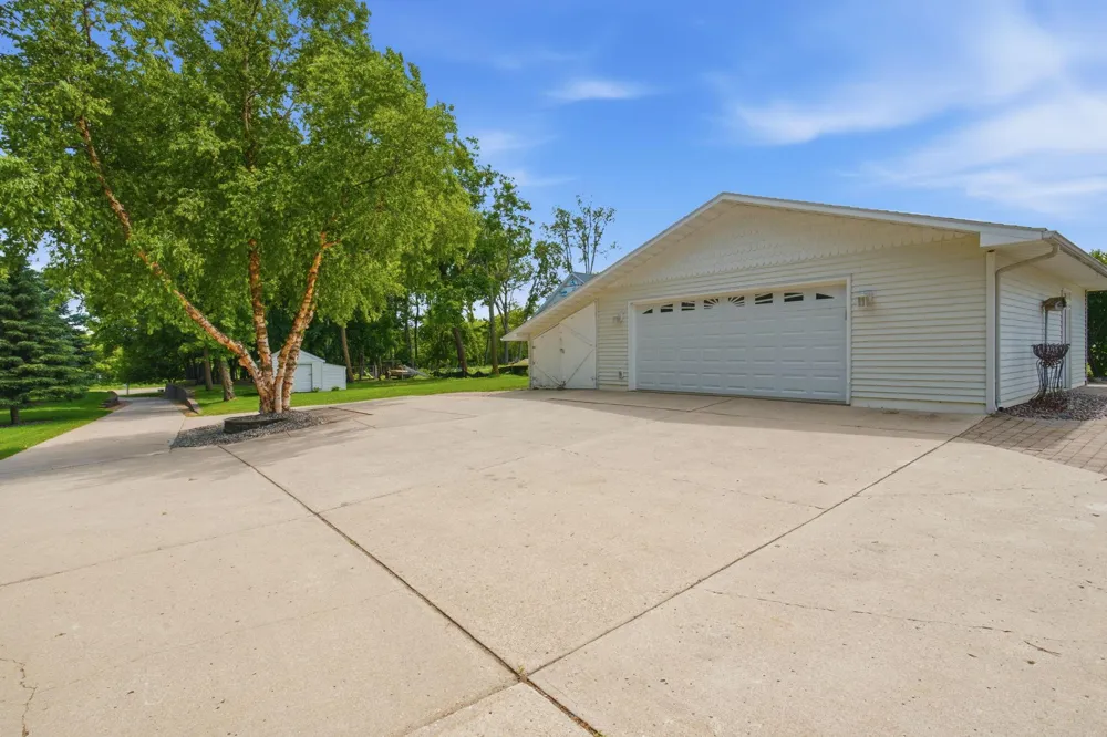 11646 Indian Beach Road Spicer, MN 56288