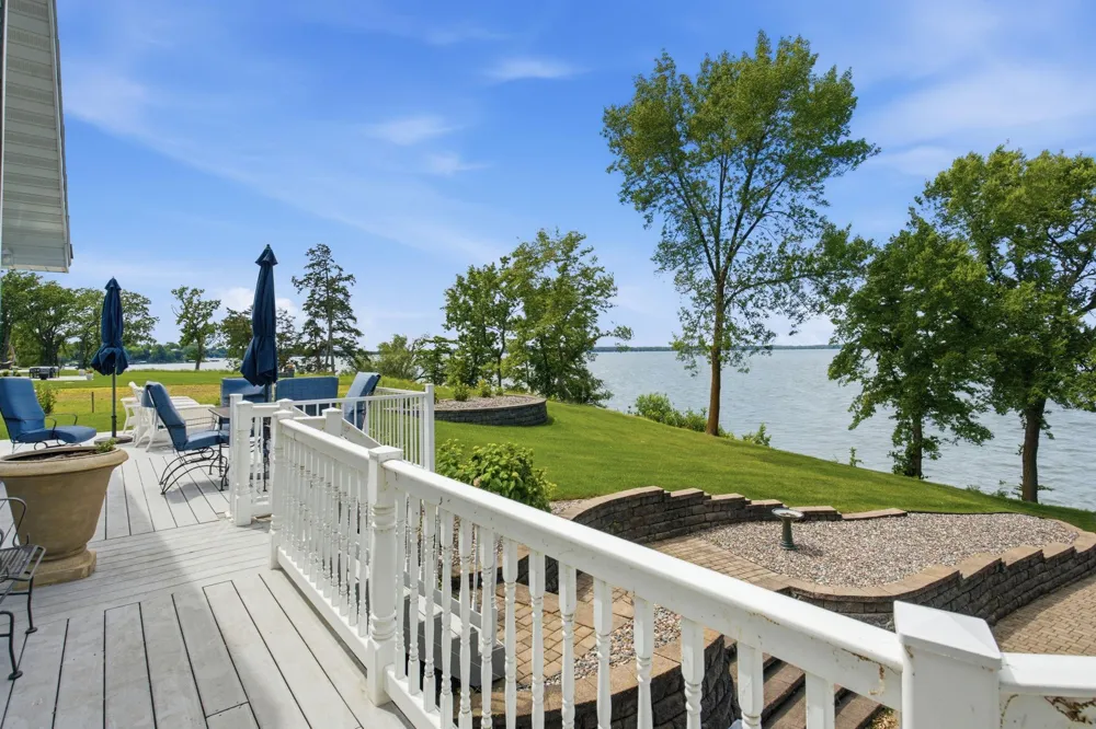 11646 Indian Beach Road Spicer, MN 56288
