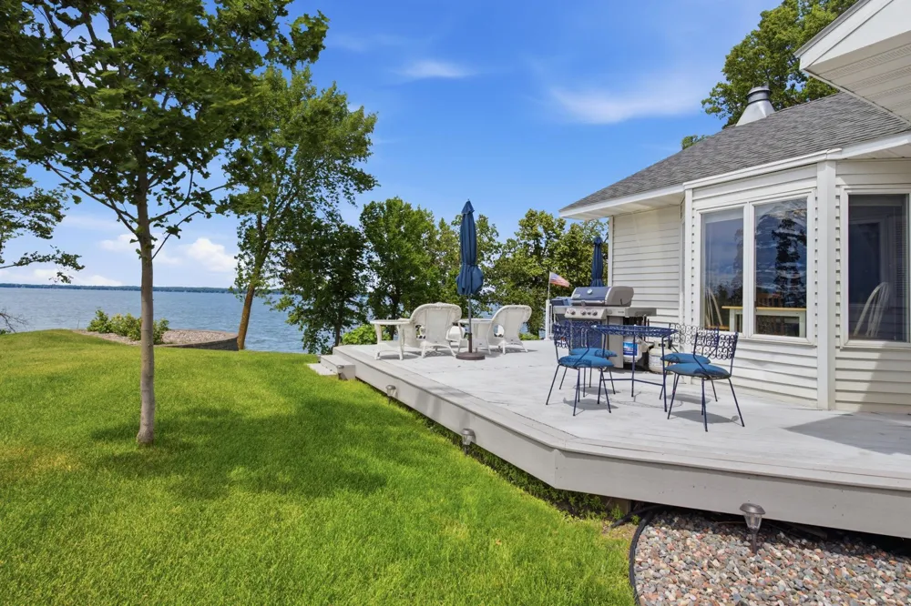 11646 Indian Beach Road Spicer, MN 56288