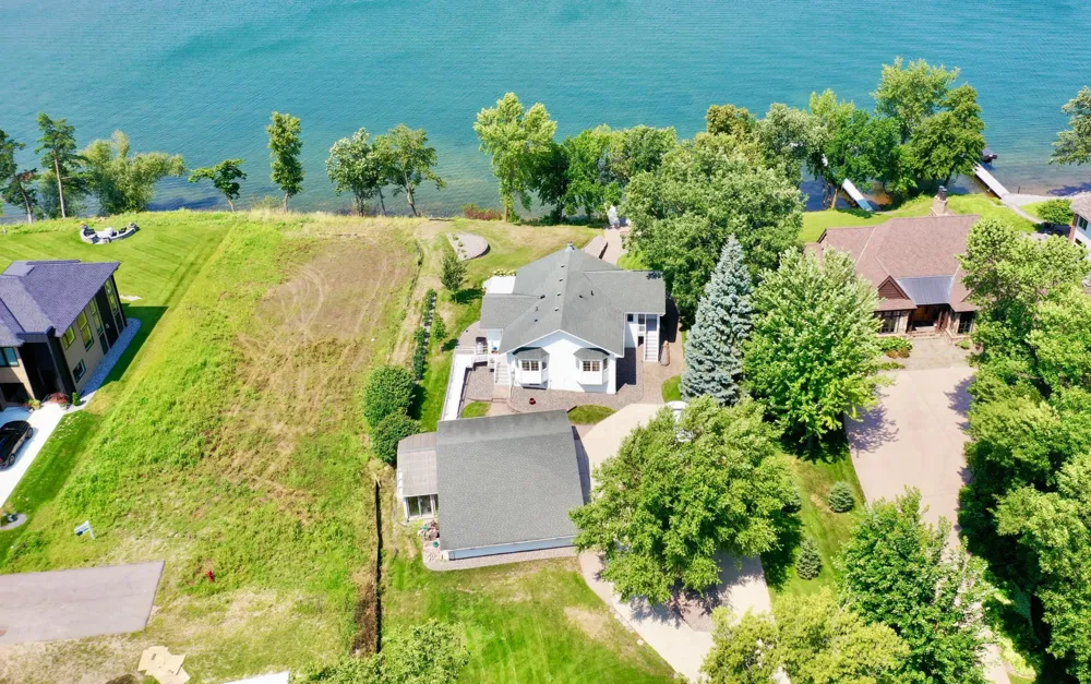 11646 Indian Beach Road Spicer, MN 56288