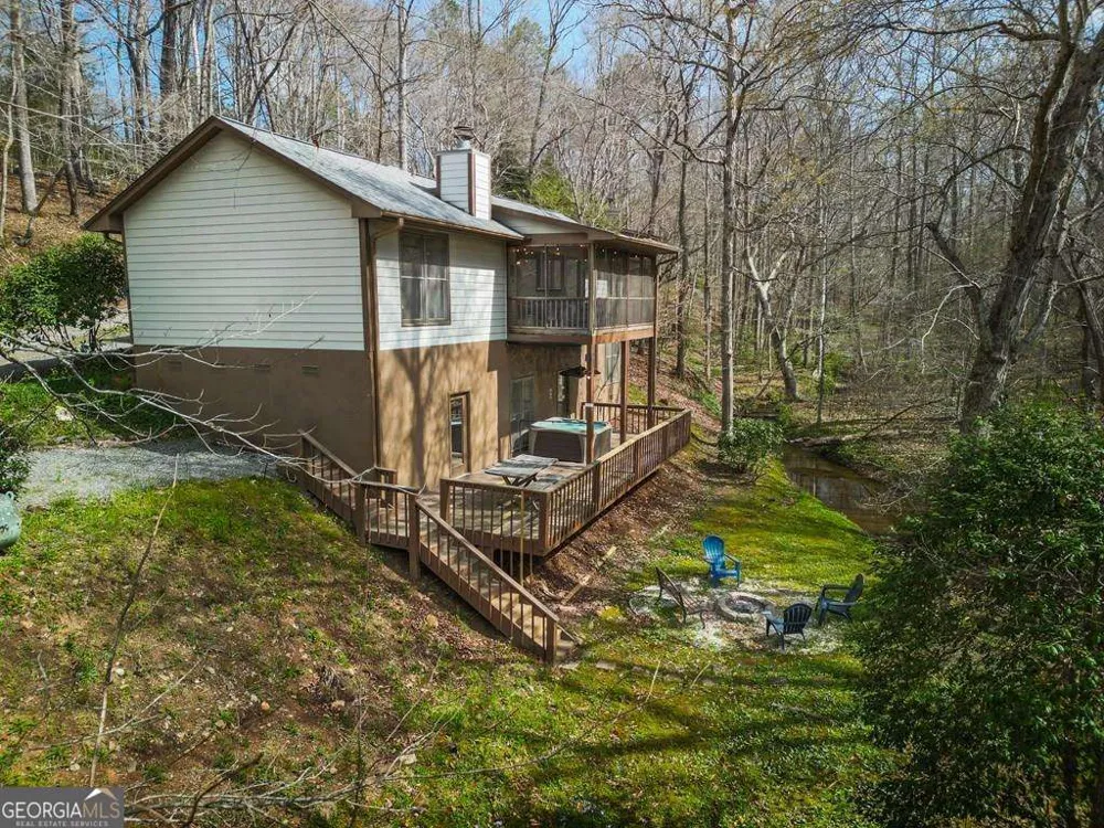 1396 Cherokee TRL Young Harris, GA 30582
