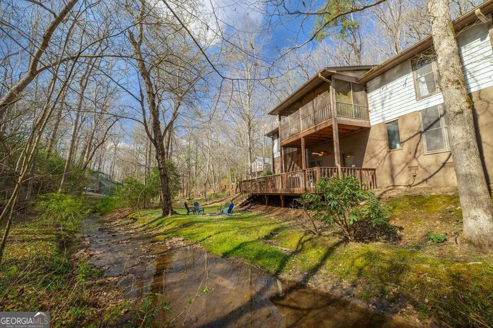 1396 Cherokee TRL Young Harris, GA 30582
