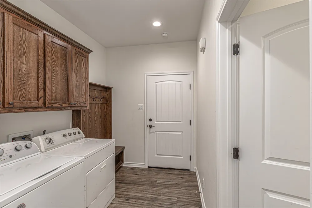 177 Mill Street Emory, TX 75440