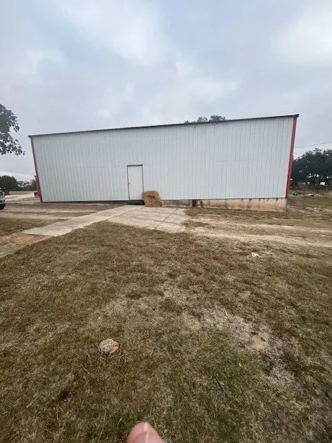 915 W Hwy 84 Highway W Mullin, TX 76864