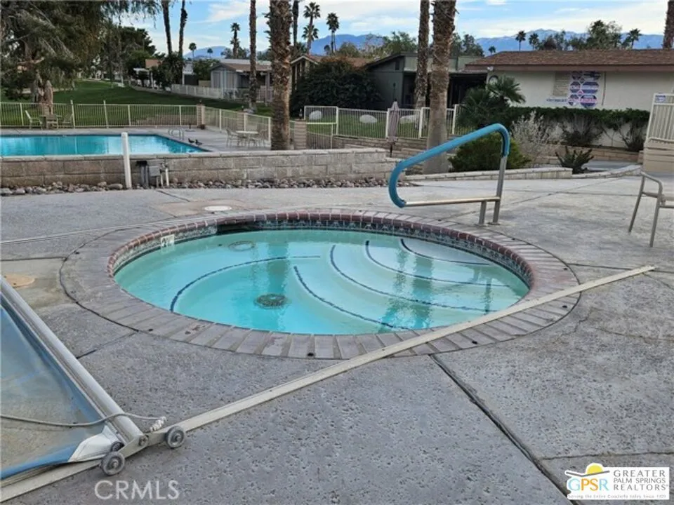 35582 CANTEEN Thousand Palms, CA 92276