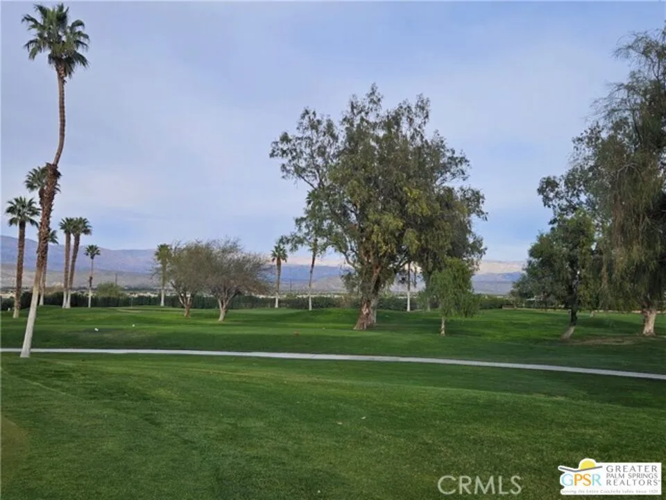 35582 CANTEEN Thousand Palms, CA 92276