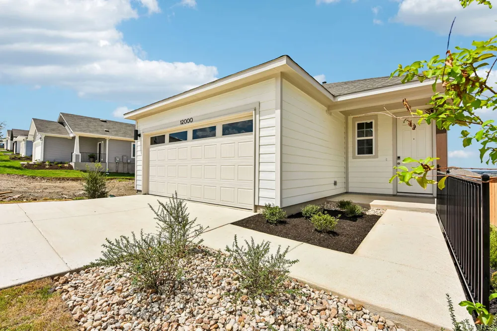 12000 Ellena Cove Austin, TX 78747