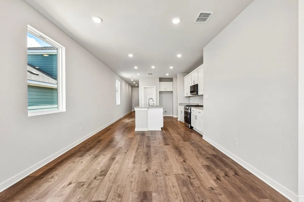12000 Ellena Cove Austin, TX 78747