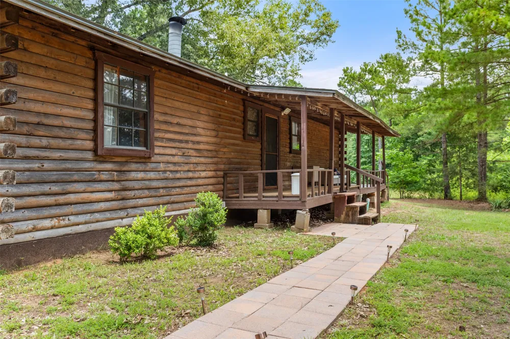 24087 FM 15 Troup, TX 75789