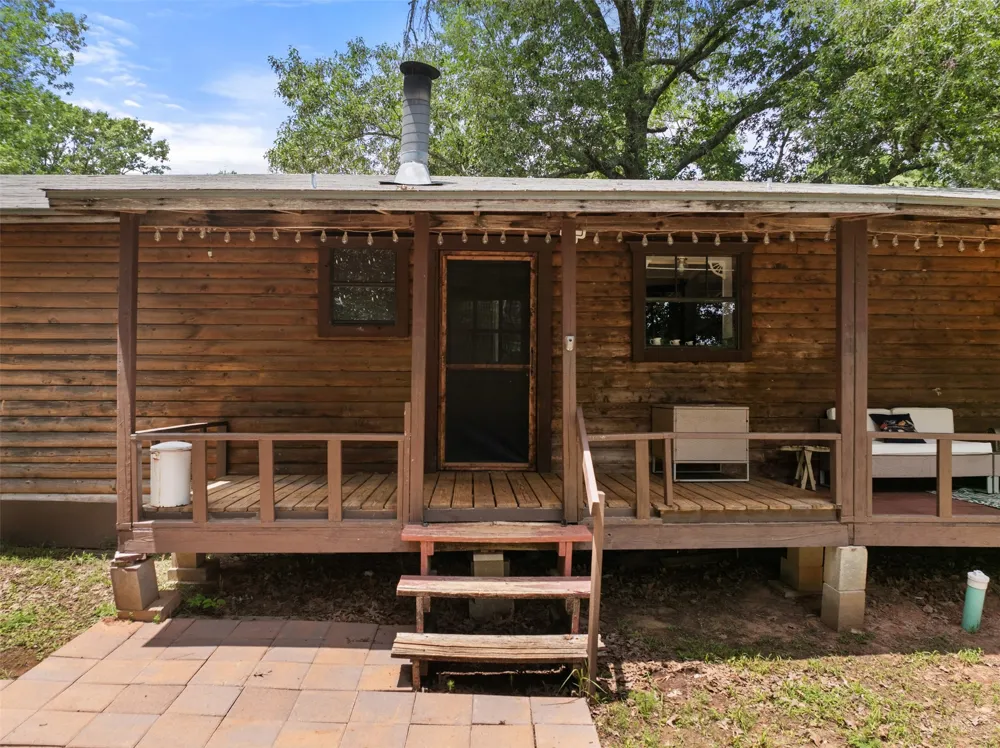 24087 FM 15 Troup, TX 75789