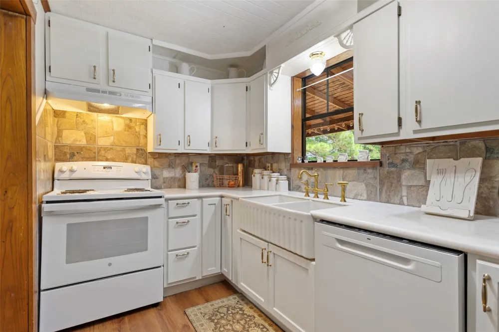 24087 FM 15 Troup, TX 75789