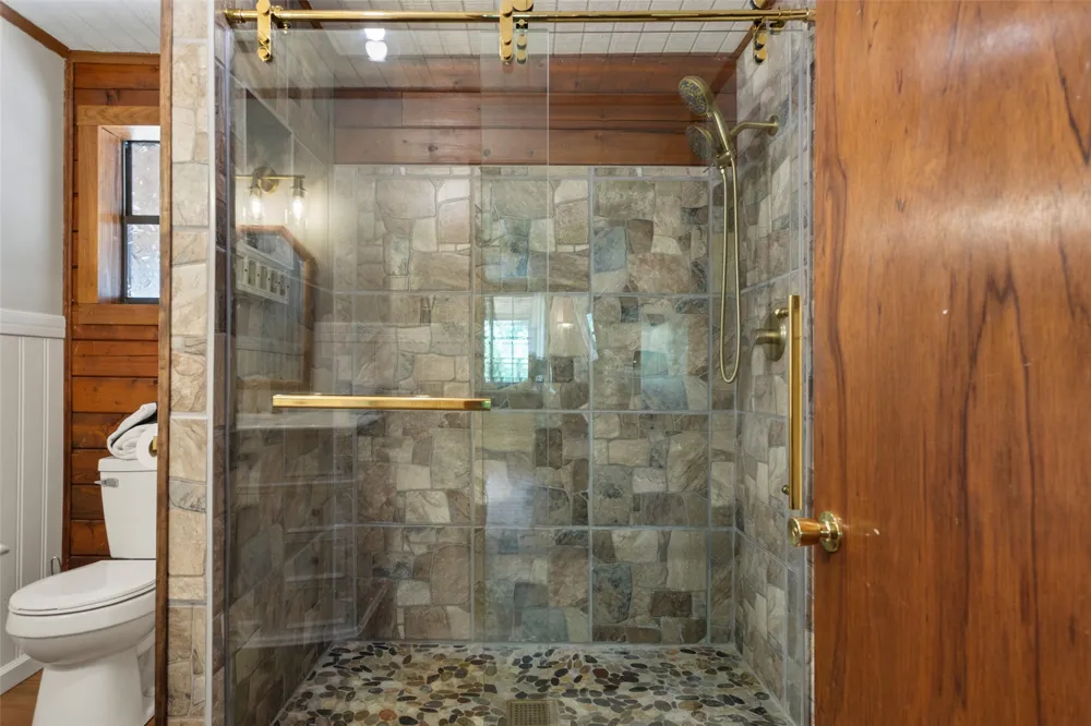 24087 FM 15 Troup, TX 75789
