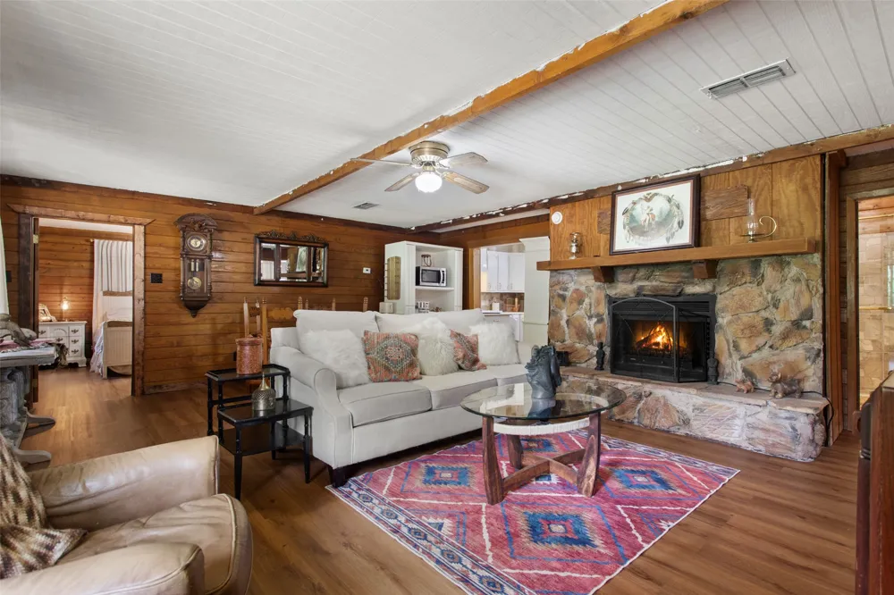 24087 FM 15 Troup, TX 75789