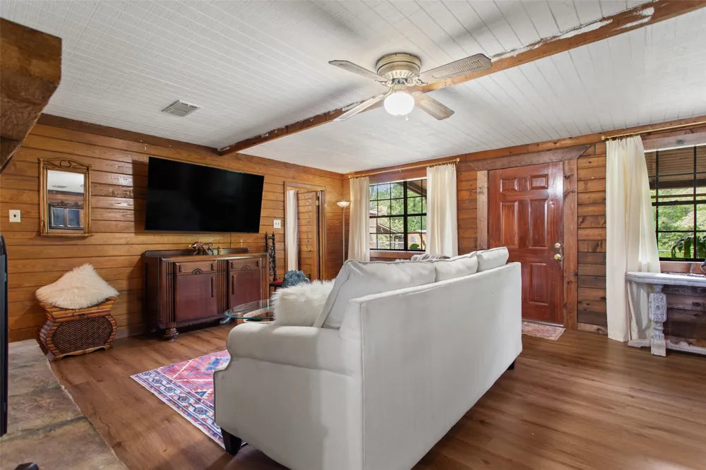 24087 FM 15 Troup, TX 75789