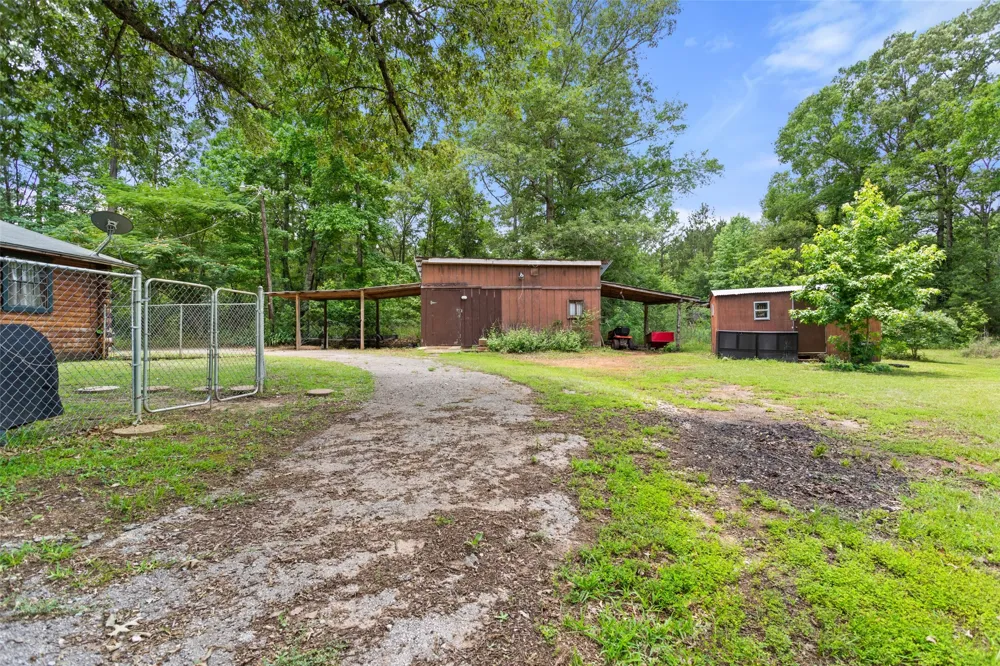 24087 FM 15 Troup, TX 75789